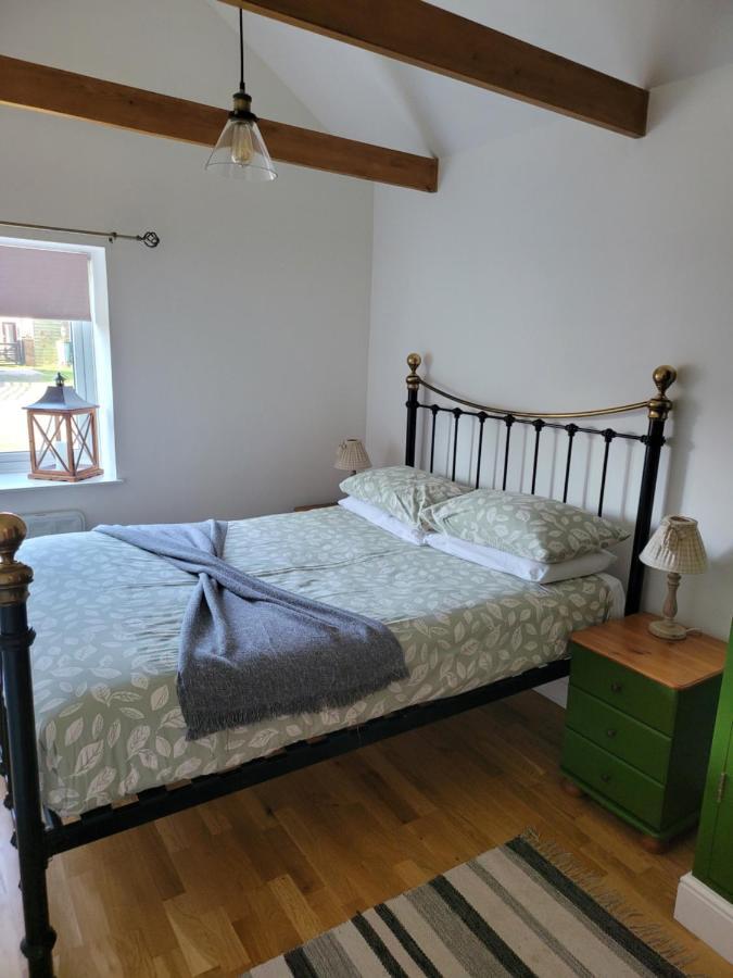 Oak Cottage With Private Log Fired Hot Tub Maidstone Extérieur photo